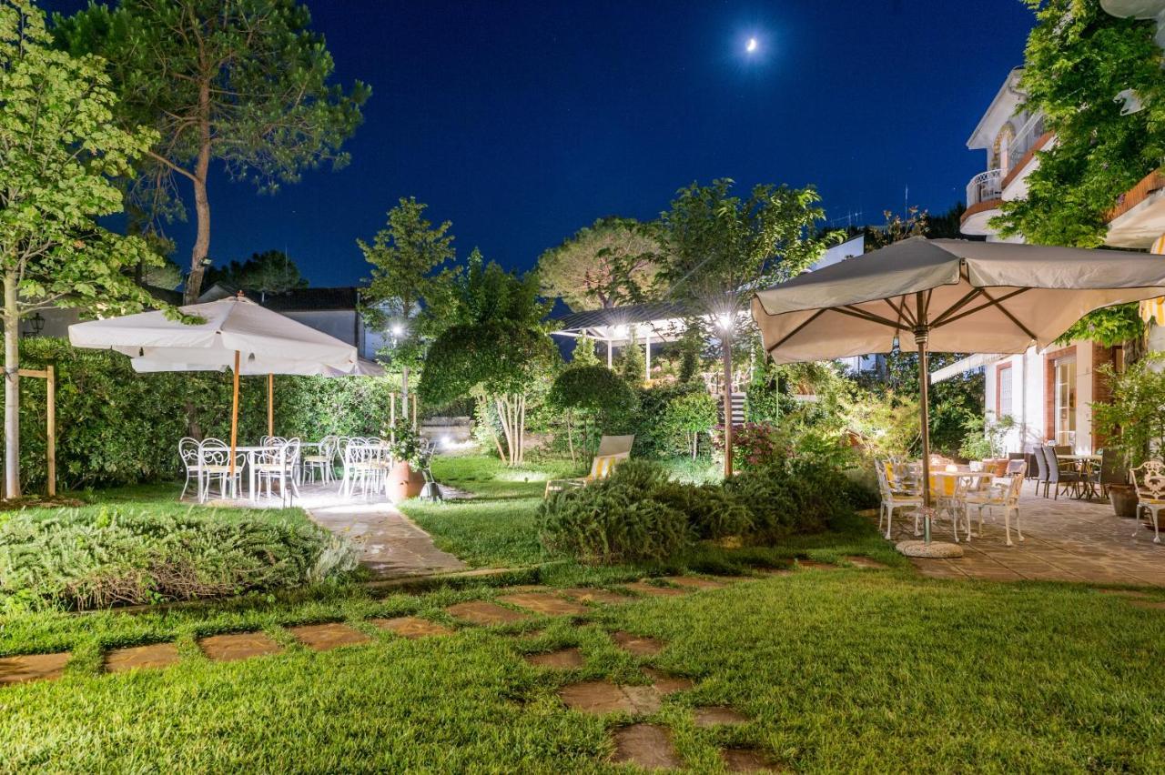 Villa Arizona Milano Marittima Kültér fotó