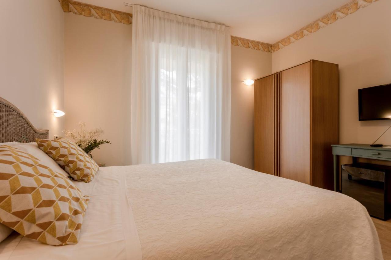 Villa Arizona Milano Marittima Kültér fotó